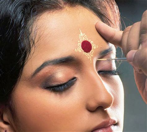 Bindi Designs: Simply Forehead Decoration? Not Quite.