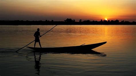 Fleuve Niger : Sauver ou périr avec cette sève nourricière du Mali | JSTM