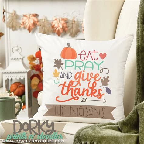 Wordart Thanksgiving Clipart | Give thanks, Clip art, Kid table