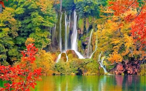 5-five-5: Plitvice Lakes National Park (Croatia).