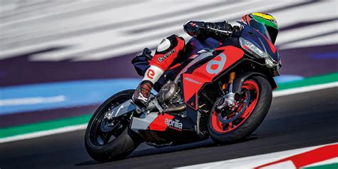 Pistas de carreras: conoce los mejores circuitos para motos | Aprilia