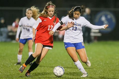 Girls soccer: E-N rankings, top players - San Antonio Express-News