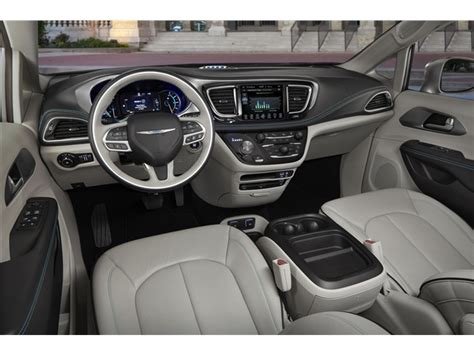 Chrysler Pacifica Hybrid Prices, Reviews and Pictures | U.S. News ...