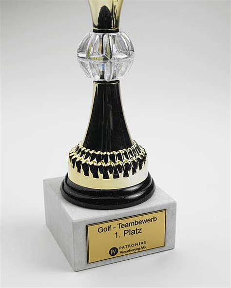 Trophy Plaque Engraving: Selecting the Right Machine