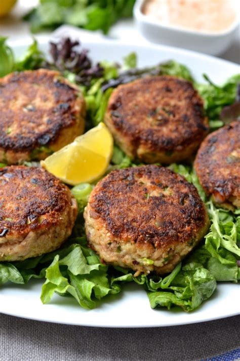 Easy Canned Tuna Cakes (Paleo, Whole30, Grain/Gluten Free)