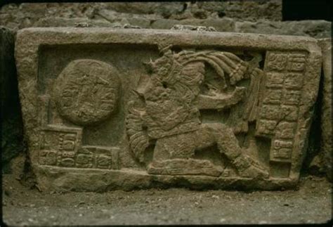 Yaxchilan, Structure 33, Hieroglyphic Stairway 5, Step VI – Objects ...