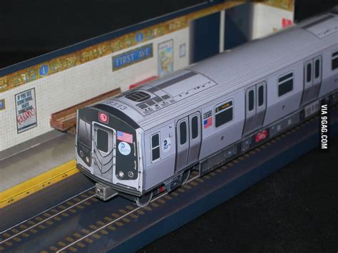 New York MTA paper train - 9GAG