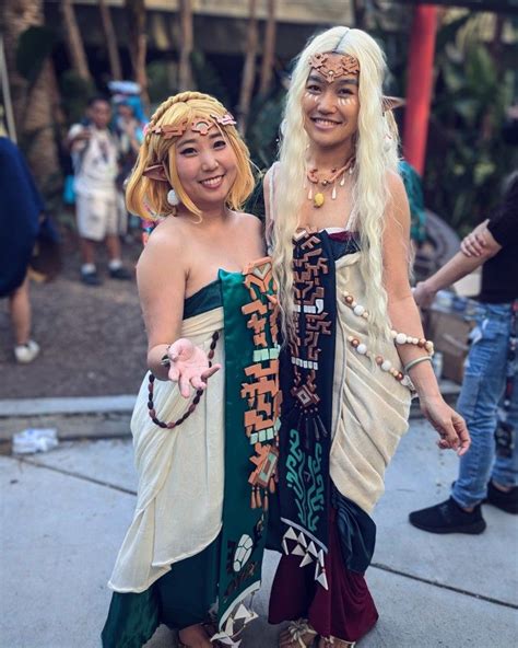 Zelda and Sonia from Tears of the Kingdom - Cosplay in 2024 | Zelda ...