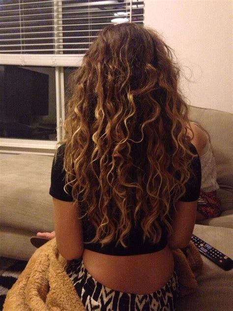 Caramel Highlights Curly Hair 1000 Ideas About Highlights Curly Hair On ...