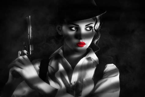 How To Create a Sin City Style Film Noir Effect in Photoshop