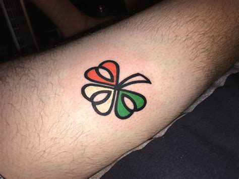 #tattoodesign #shamrock #irish #clover Irish flag clover tattoo ...