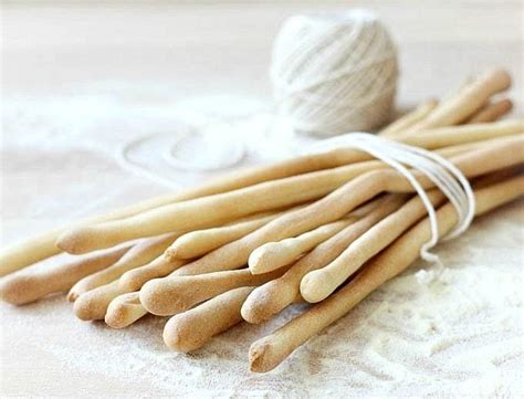 Grissini (Italian Breadsticks) - As Easy As Apple Pie