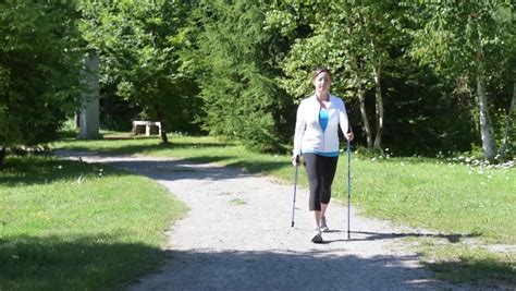 'Nordic' walking technique burns 20% more calories and gives 'faster ...