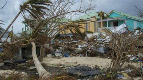 Hurricane damage put at €2b on two French islands