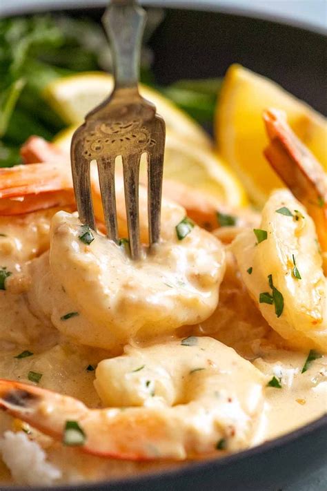 Creamy Garlic Prawns (Shrimp) - Varsha's Recipes