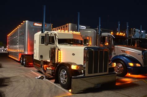 custom cattle truck - Google Search | Peterbilt trucks, Trucks, Diesel ...