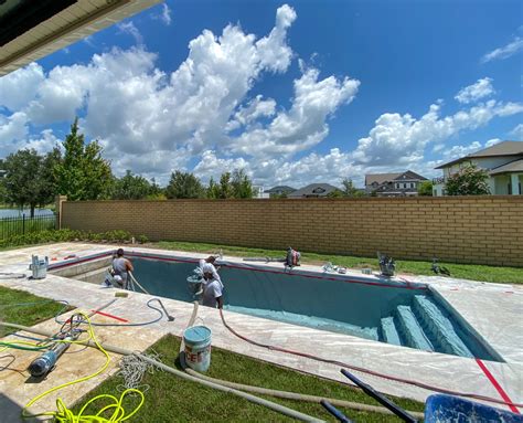 Southwest Florida Leads New Swimming Pool Construction in August | HBWeekly