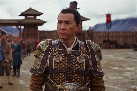 'Mulan:' Donnie Yen Shows Off 'Astonishing' Martial Arts Sword Play in ...