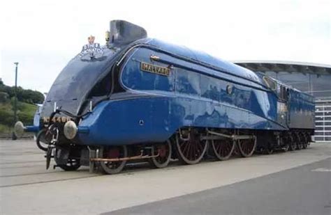 A journey into the history of the record-breaking locomotion Mallard ...