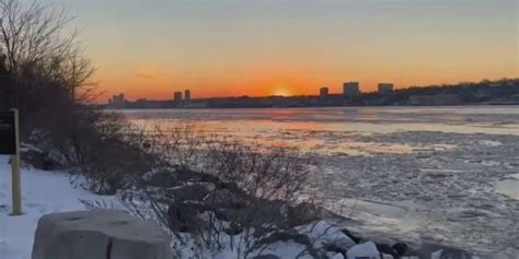 Watch: Ice flows on Hudson River during NYC sunset | Latest Weather ...