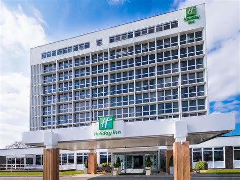 Hotels Near Cruise Terminal: Holiday Inn Southampton