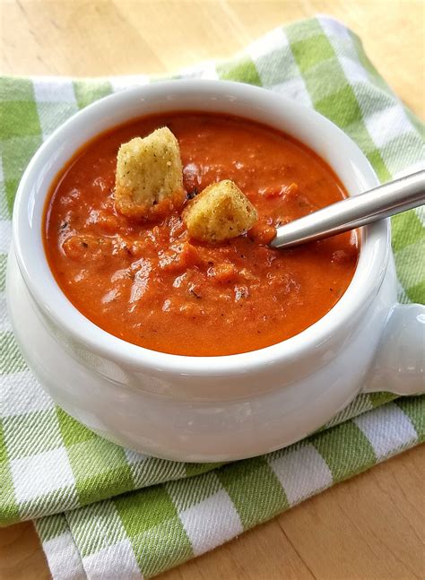 Spicy Tomato Red Pepper Soup