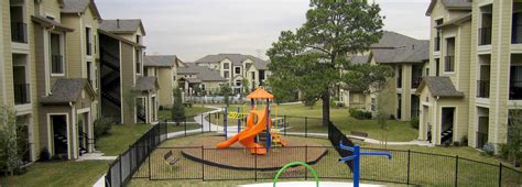 Willow Park | Apartments in Missouri City, TX