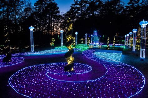 Garvan Woodland Gardens' Christmas Light Display Is Magic In Arkansas