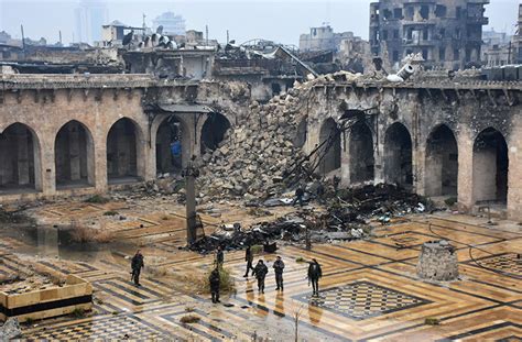 Great Mosque of Aleppo bears the marks of the ongoing destruction ...