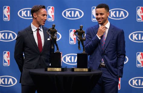 Stephen Curry makes history: 1st unanimous MVP