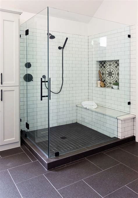 BATHROOM DESIGN QUICK TIP - A Sure Fire Way To Make Your Small Bathroom ...