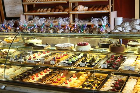 Find Delicious Bakeries near Maple Grove, Minnesota