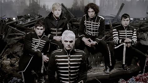 My Chemical Romance - Welcome To The Black Parade [Official Music Video ...