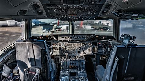 Picture Airplane Cockpit KC 135 Stratotanker Aviation 2560x1440