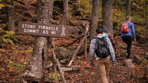 Stowe, Vermont Hikes: Stowe Pinnacle | Go Stowe