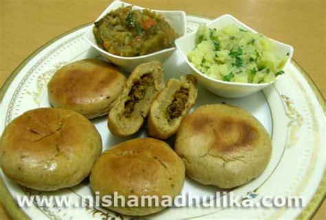 Litti Chokha Recipe - Nishamadhulika.com