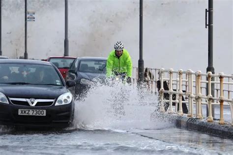 Belfast weather warning issued as heavy rain set to return tonight ...