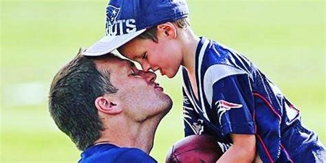 Tom Brady: What did ab say about| Kissing son| How many super bowl ...