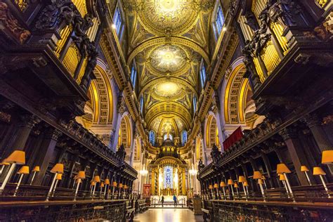 Visiting St Pauls Cathedral in London | Trainline