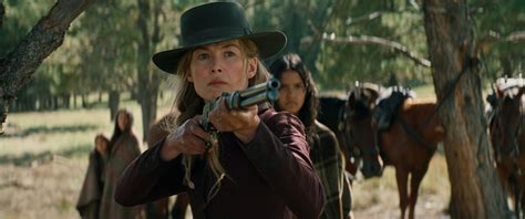 Movie Review - HOSTILES - Geek Girl Authority