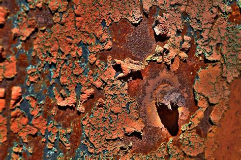 The difference between rust and galvanic corrosion