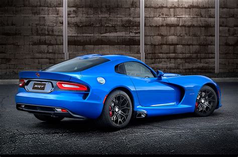 2015 Dodge Viper SRT Price Slashed $15,000 amidst Stagnant Sales