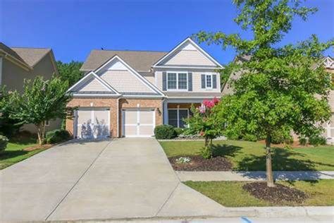 Homes for sale in Sterling On The Lake Flowery Branch, Georgia ...