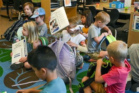 'Start the year the way we ought to': First day of kindergarten at ...