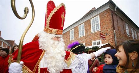 15 Bizarre Santa Claus Legends Around The World – Including The ...