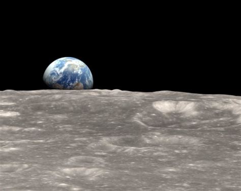 'Earthrise' updated, 45 years after Apollo 8