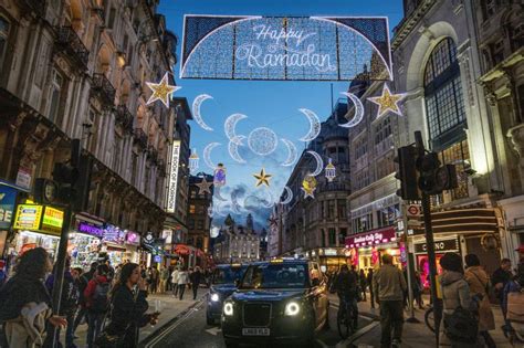 Photos: London lights up with first ever Ramadan decorations | News ...