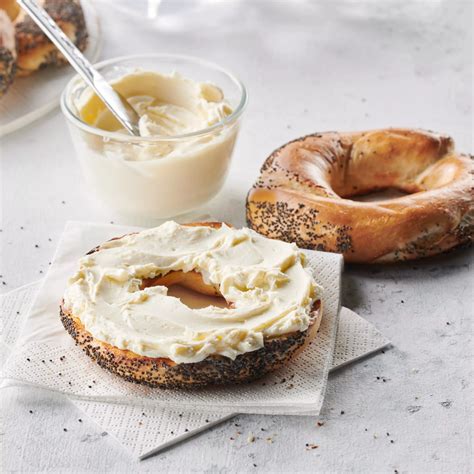 Bagel with Cream Cheese - Kettlemans Bagel | Kettlemans Bagel