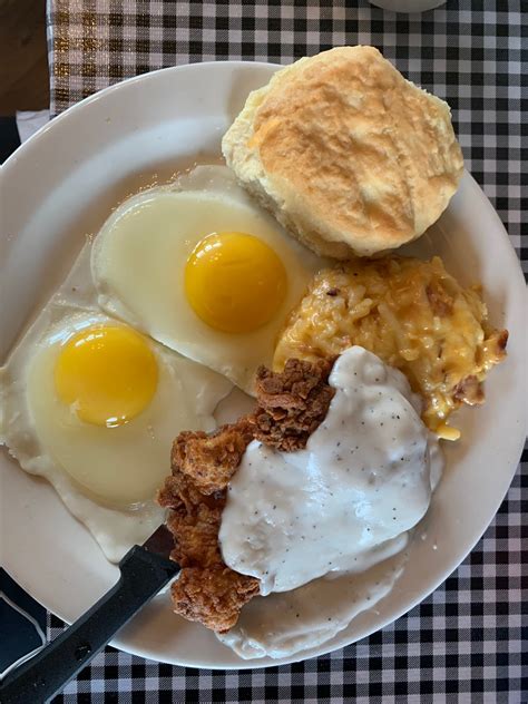 Asheville NC: Breakfast at the Moose Cafe