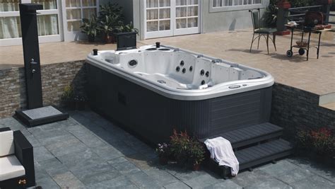 Whirlpool Tub Repair Service - Jacuzzi Whirlpool Jet Repair | Whirlpool ...